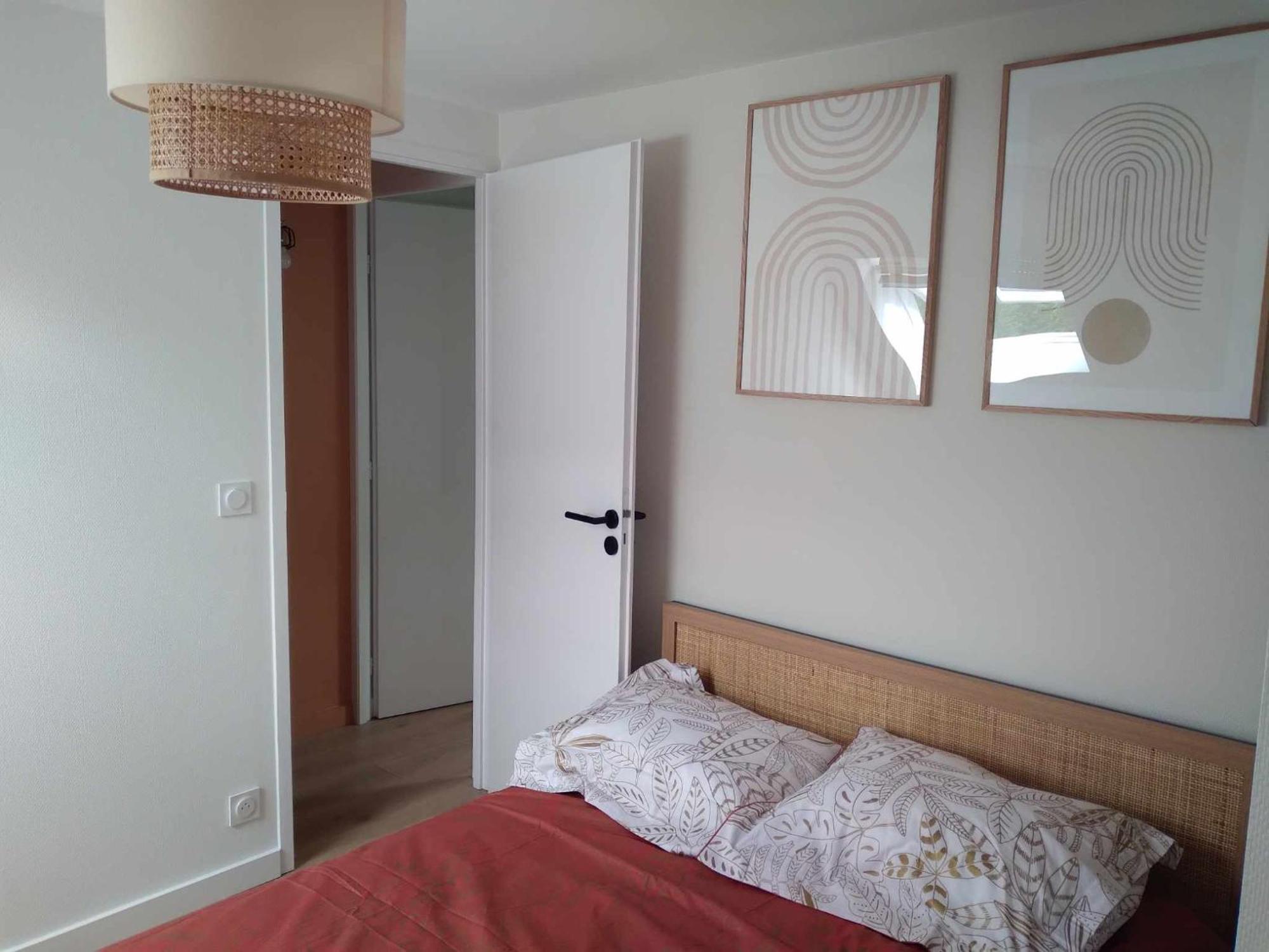Duplex Lumineux - 40M2 - 2 Chambres - Balcon Terrasse - Parking - Entierement Renove En Mai 2024 코트레 외부 사진